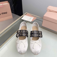 Miu Miu flat shoes